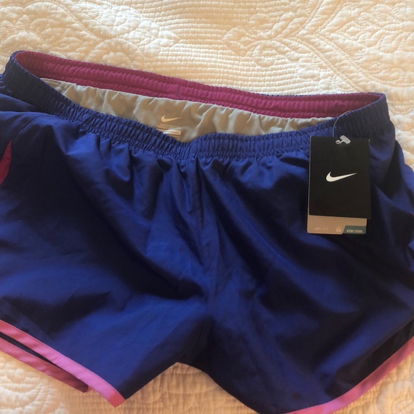 Nike dri- fit shorts - Picture 7 of 7